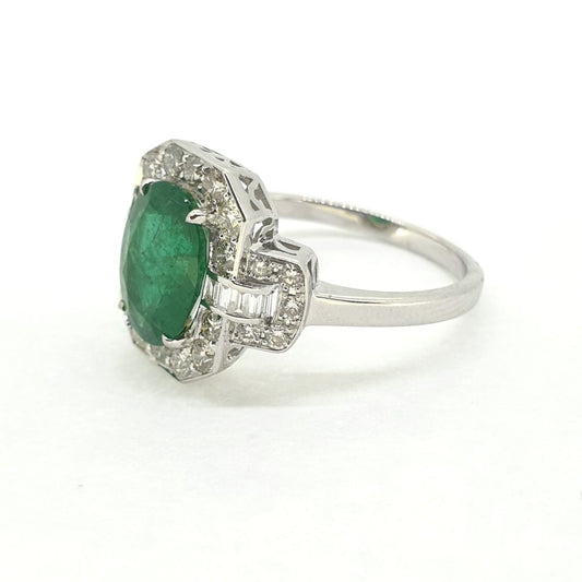 2.12ct Oval Emerald and Diamond Cluster Dress Ring