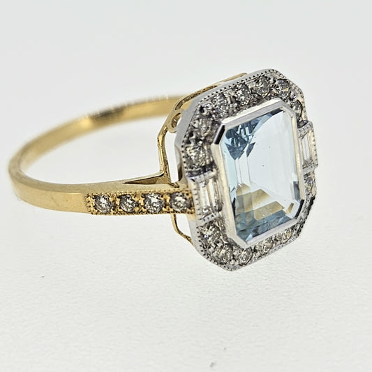 Aquamarine and Diamond Cluster Ring A1.26 D.37