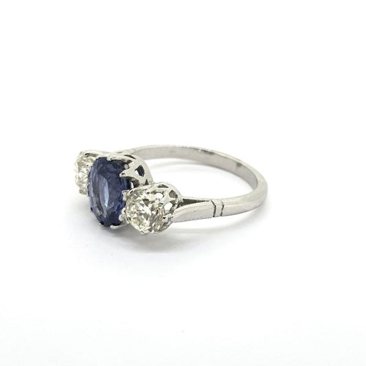 Sapphire and Diamond Three Stone Ring in Platinum, 2.65 carats
