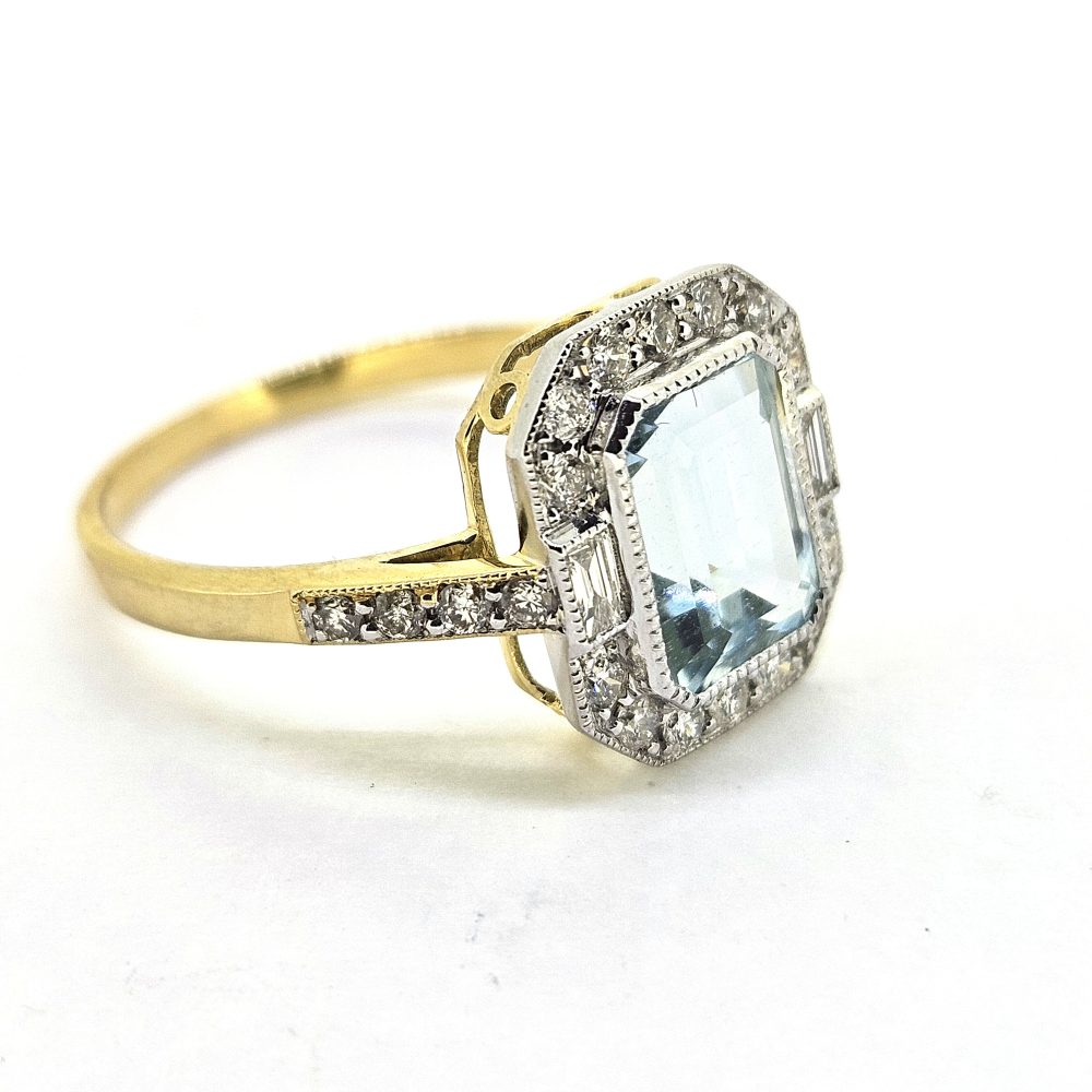Modern 1.67ct Aquamarine and Diamond Cluster Dress Ring in Yellow Gold