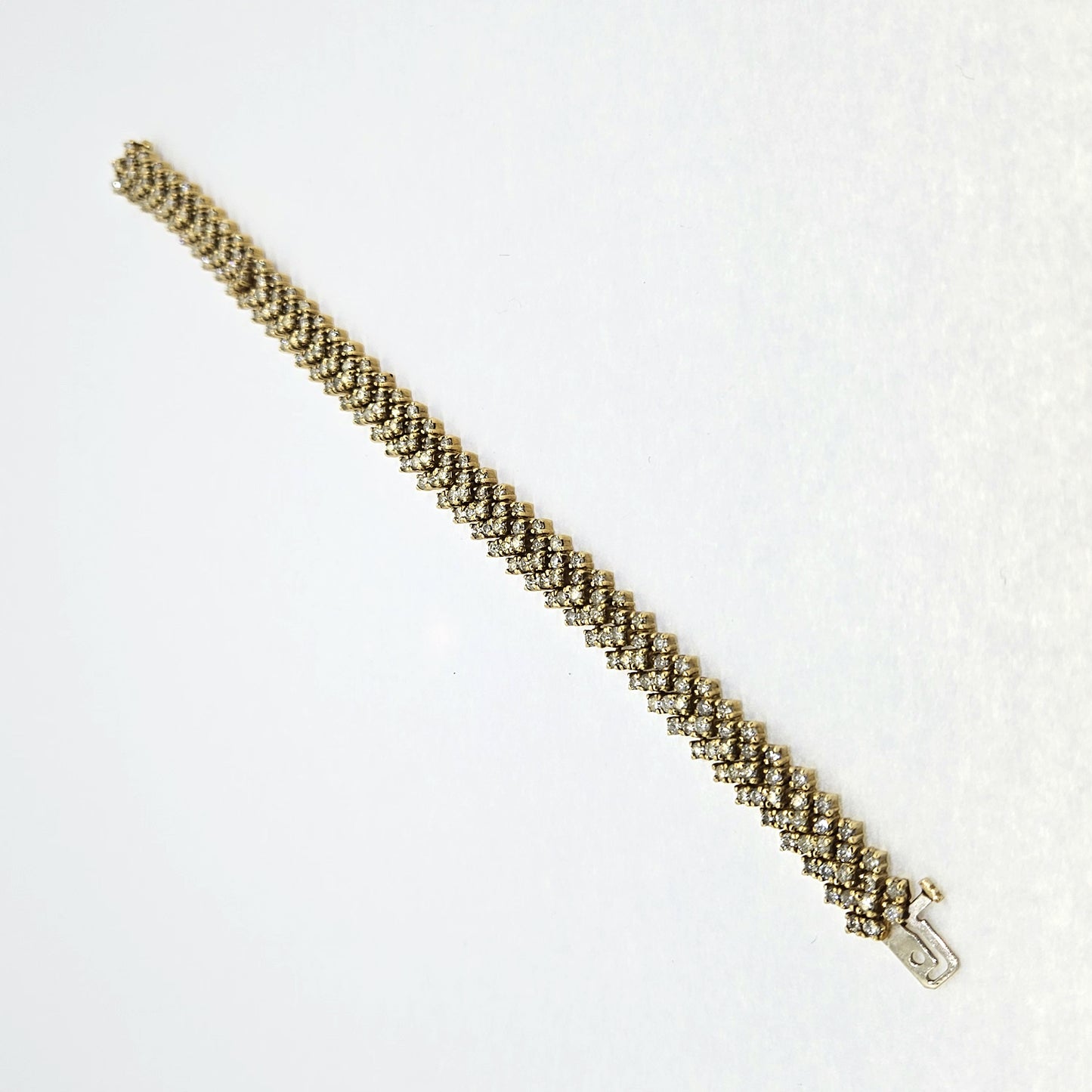Vintage 8cts Diamond Bracelet in 18ct Yellow Gold