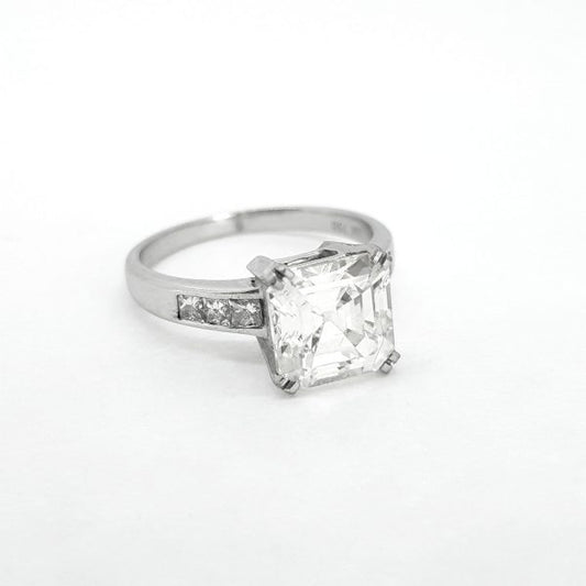 Asscher Cut Diamond Solitaire Engagement Ring, 2.98 carat VS asscher-cut diamond with princess-cut diamond set shoulders, in 18ct white gold