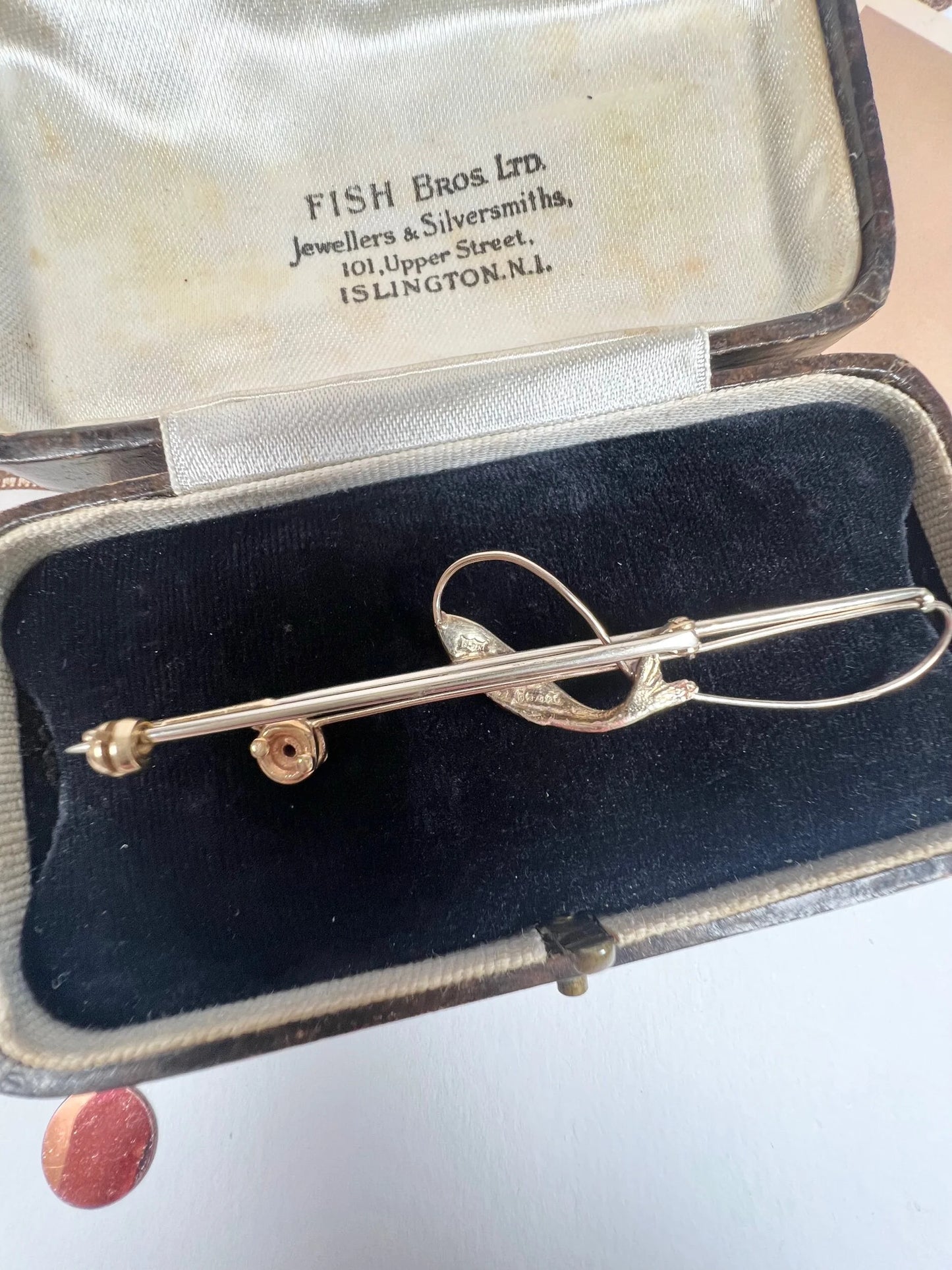 Antique 9ct Gold & Enamel Edwardian Fishing Rod Brooch, Hallmarked London 1905