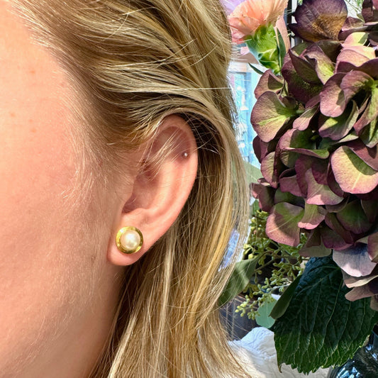 Pearl 18k Stud Earrings 16716-8952