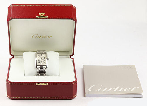 Cartier Tank Americaine Large size 18ct White Gold Automatic, Ref 2521, silver dial, Roman numerals, date indicator at 6, sapphire crystal, 18ct white gold bracelet with hidden clasp, with Cartier box and papers.