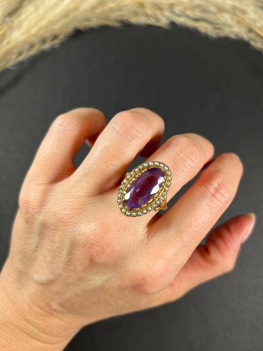 Vintage 9ct Gold, Hallmarked London 1966, Large Faceted Amethyst & Seed Pearl Cocktail Ring