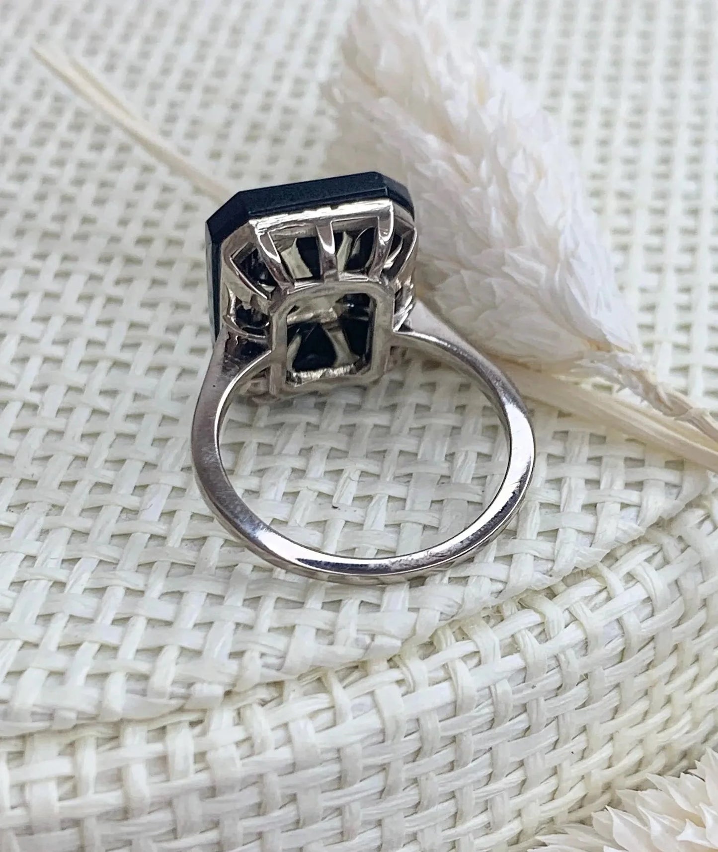 Antique 18ct White Gold, 1920s Art Deco Onyx & Diamond Rectangular Shaped Ring