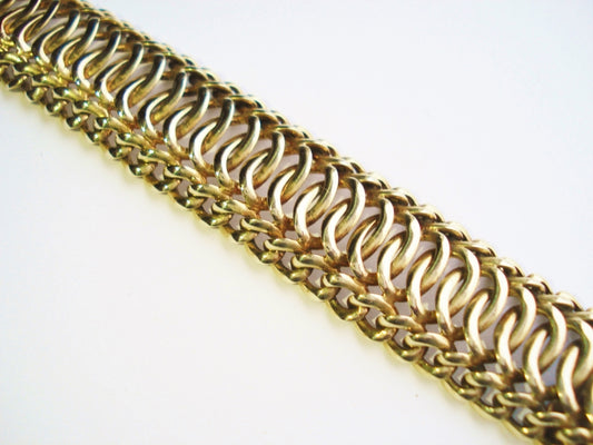 Gold Wave Design Bracelet