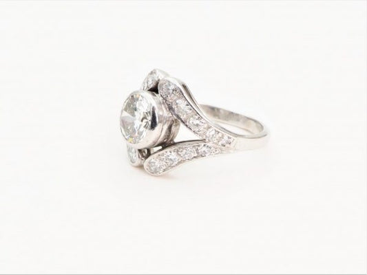 Antique Art Deco Diamond Platinum Ring, 2.10 Carat Total