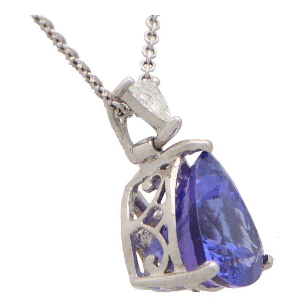 4.97ct Trilliant Cut Tanzanite and Diamond Pendant Necklace