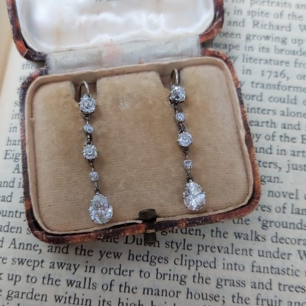 Antique Art Deco 3.50ct Old Mine Cut Diamond Drop Earrings