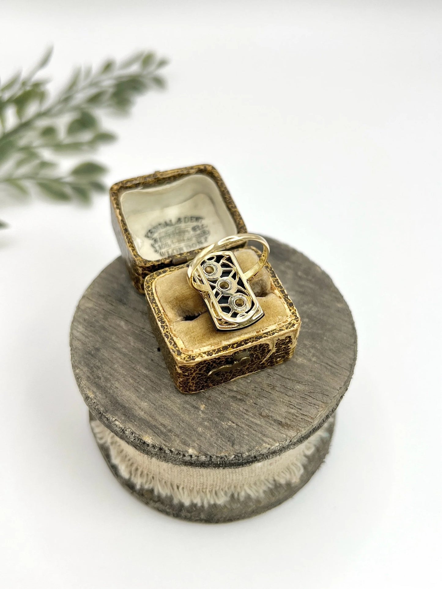 Art Deco 18 Carat Gold Rectangular Onyx and Diamond Three Stone Ring, Circa 1920