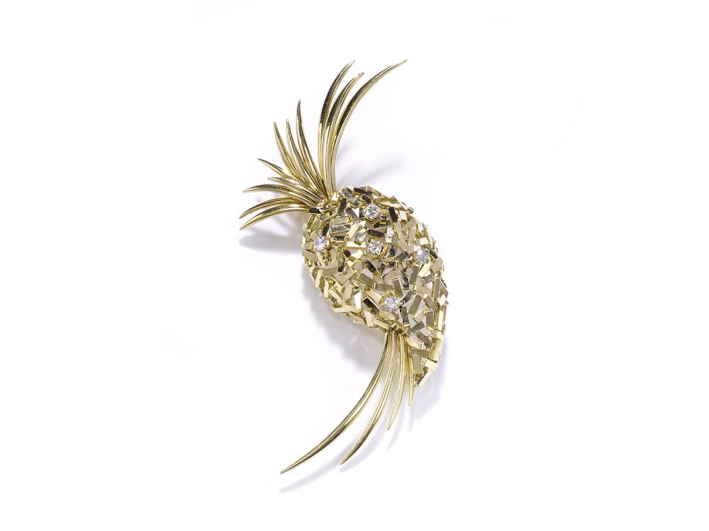 Vintage Gold Pineapple Brooch