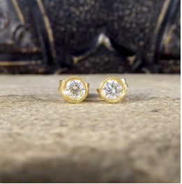 Brilliant Cut Collar Set 0.50ct Diamond Stud Earrings