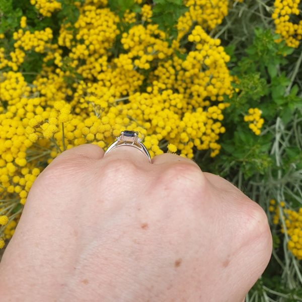 Burmese Sapphire 1.65ct and Diamond Platinum Ring