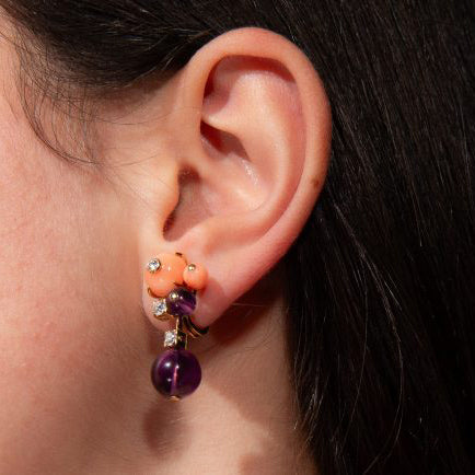 Unique Cartier Clip Earrings with Cabochon Coral and Amethyst Beads with Diamonds in 18ct gold. Signed and numbered Cartier, model Delice de Goa