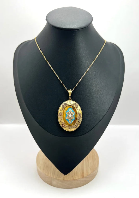 Antique 15 Carat Yellow Gold Locket/Pendant With Enamel And Gemstones