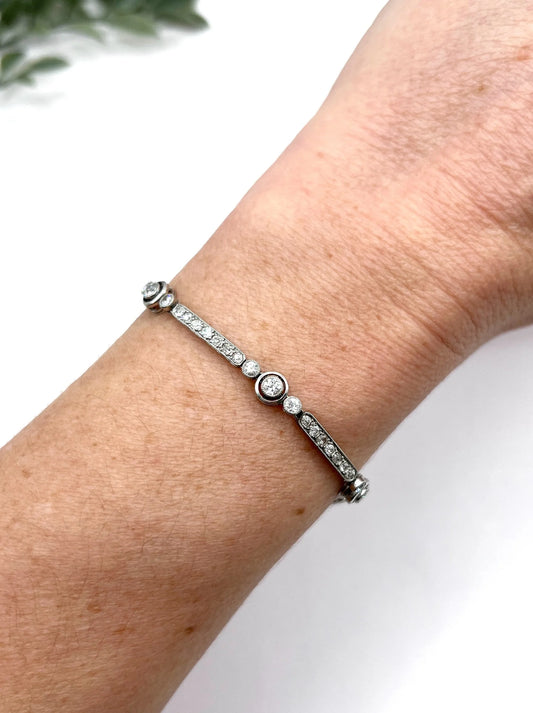 Antique Art Deco Platinum Diamond Target Bracelet, 3.00 Carats, Circa 1920