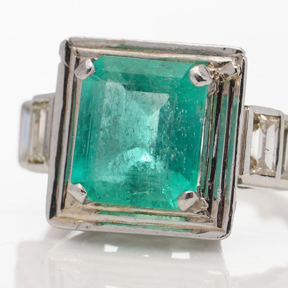 Certified 4.20ct Colombian Emerald and Diamond Ring