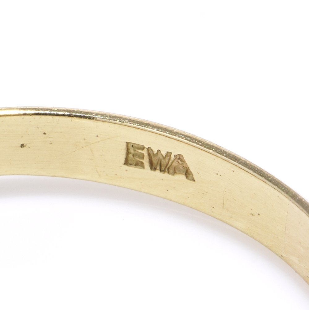 Vintage Five Stone Opal Ring set in 18ct gold