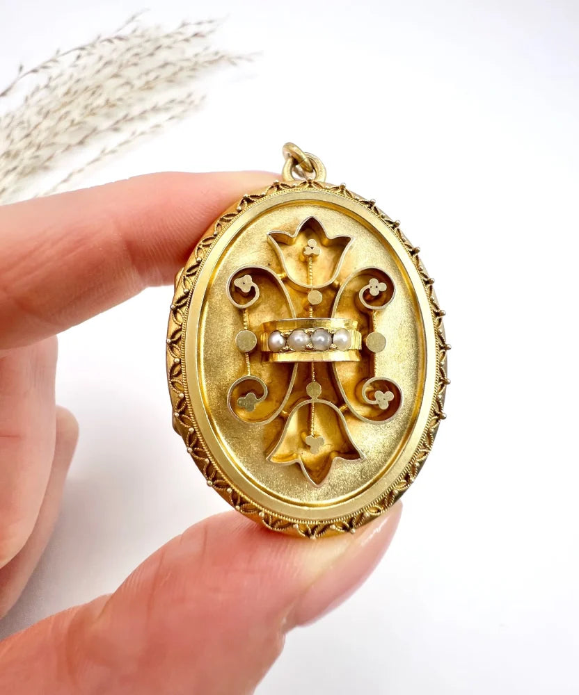Victorian Fancy Locket With Seed Pearls In 15 Carat Yellow Gold