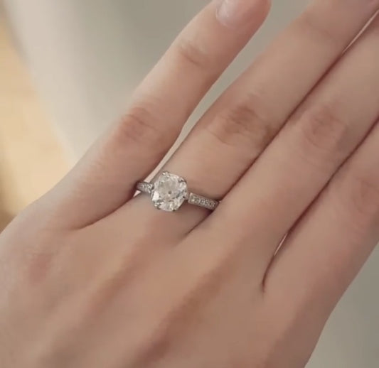 Antique Cushion Cut Diamond Engagement Ring, 1.52cts