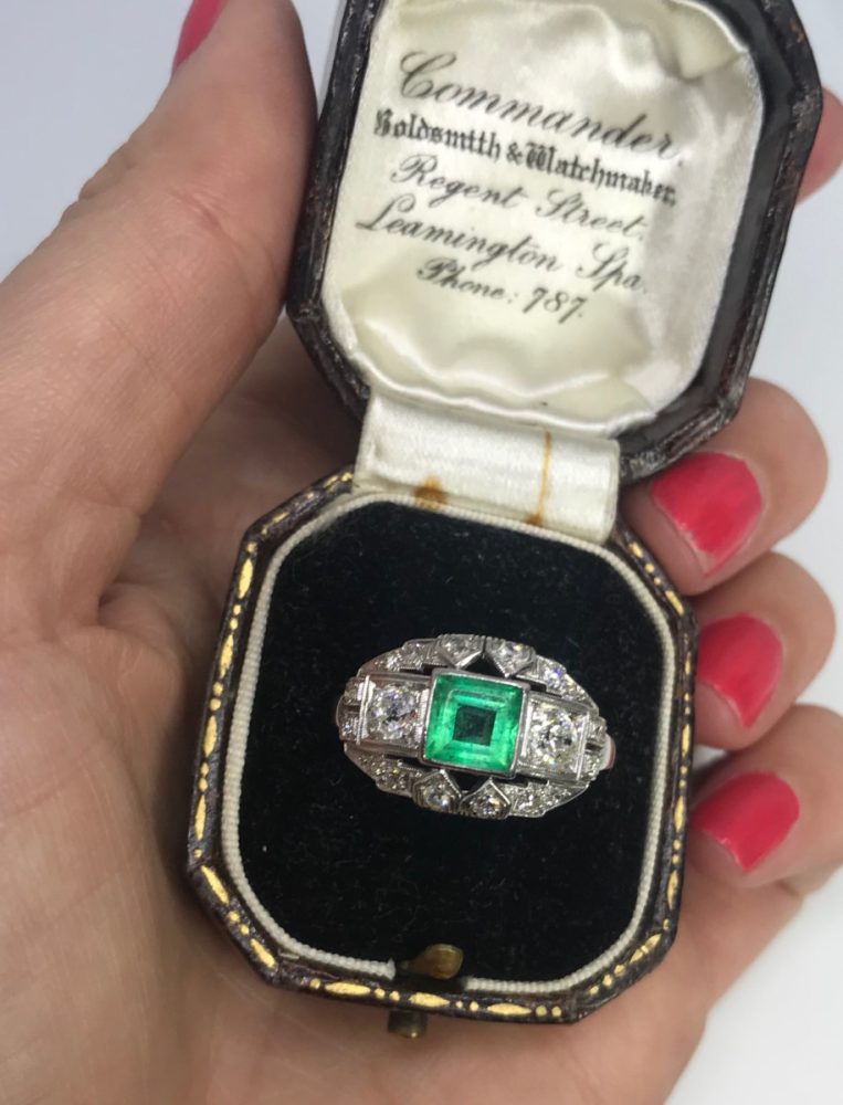 Antique Art Deco Emerald & Diamond Ring