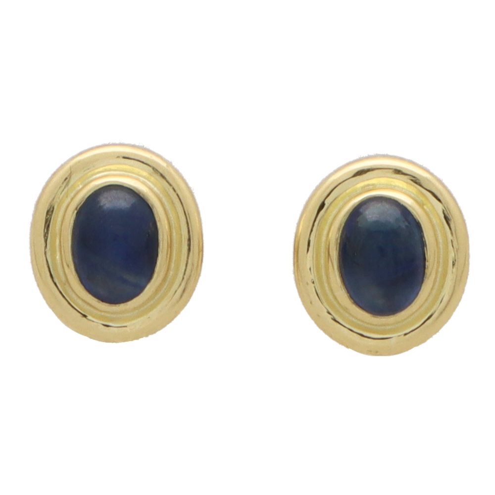 Sapphire stud earrings in yellow gold.