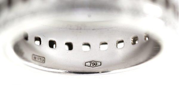 Gucci 18ct White Gold Spinning Ring with Diamonds