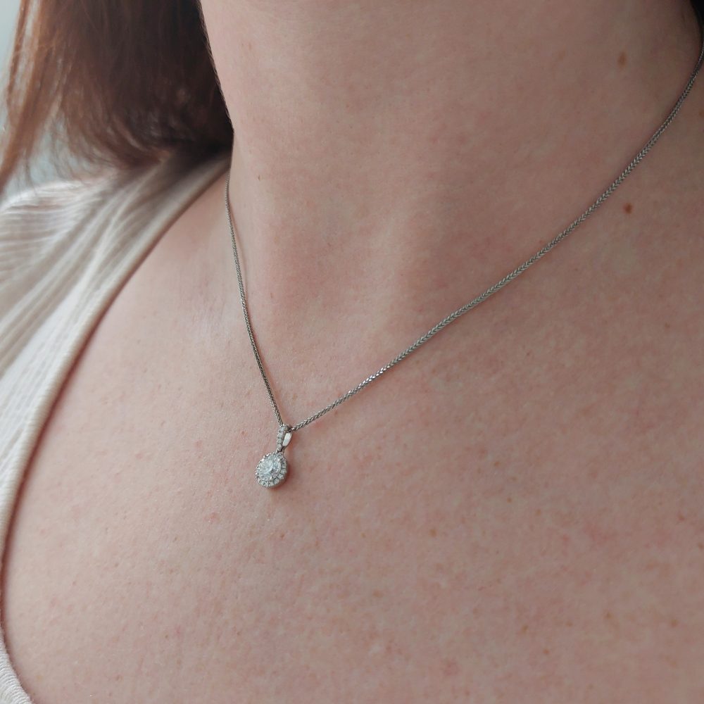 Modern 0.70ct Diamond Pendant Chain Necklace