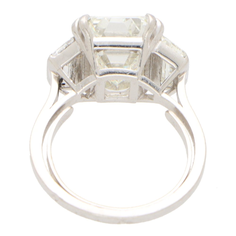 GIA Certified 4.93 Carat Emerald Cut Diamond Ring In Platinum