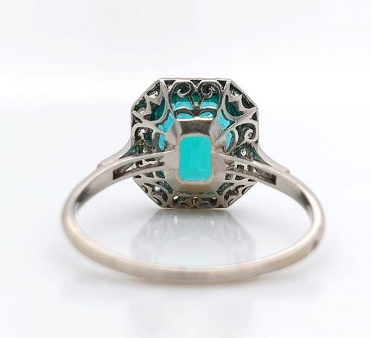 Antique emerald ring