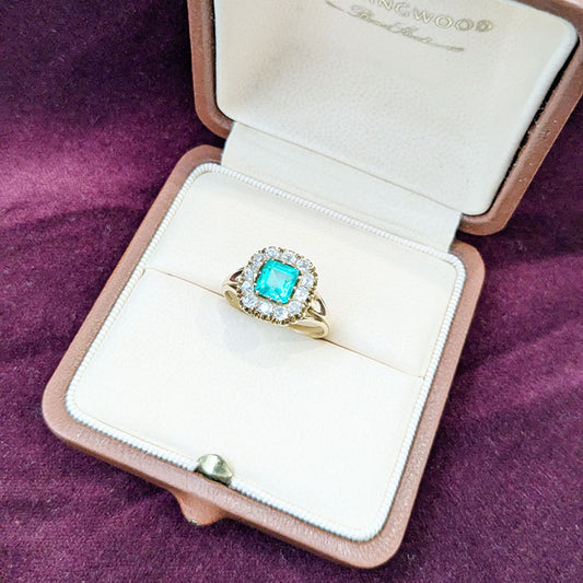 Victorian Antique Colombian Emerald and Old Mine Cut Diamond Cluster Engagement Ring