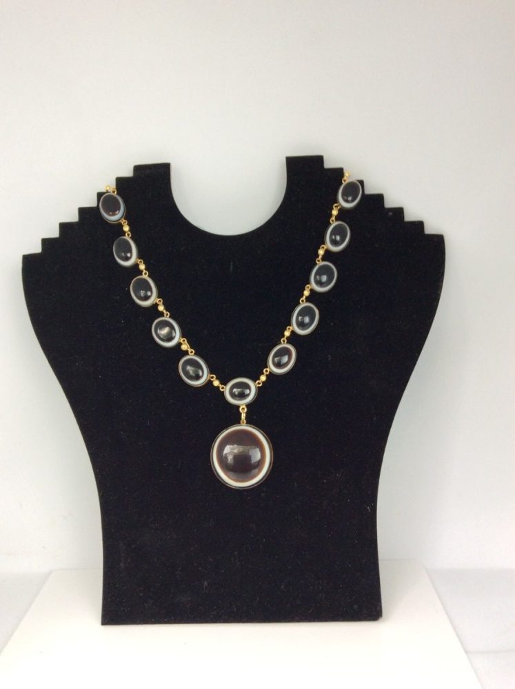 Antique Victorian Scottish Banded Agate Necklace