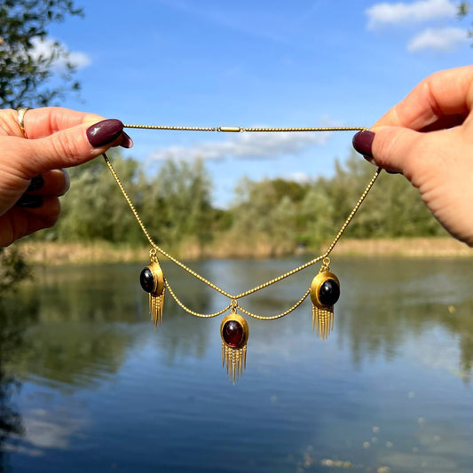 Early Victorian Antique Etruscan Revival Garnet and 20ct Gold Necklace and Earrings Jewellery Suite