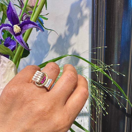 Vintage 1940s Diamond Ruby 14ct Gold Tank Band Ring