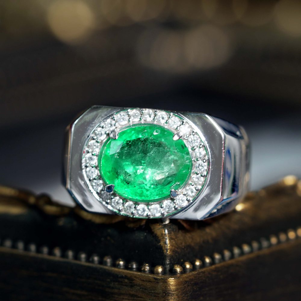 2.87ct Emerald and Diamond Cluster White Gold Signet Ring