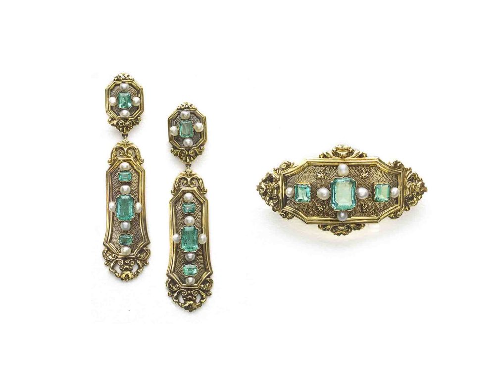 Antique Emerald and Pearl Brooch and Earrings suite