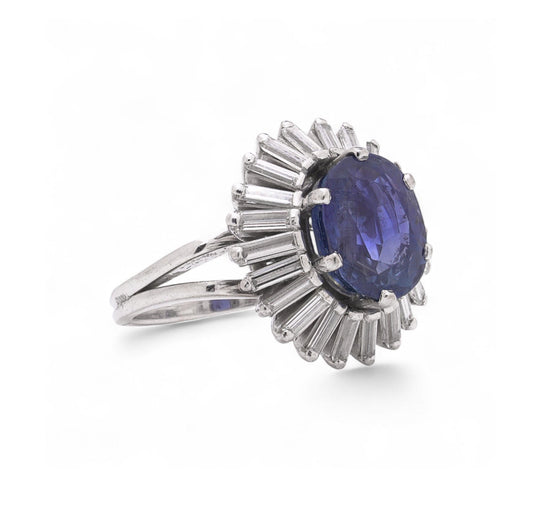 Art Deco style 18kt White Gold 2.30 ct. Sapphire and Diamond Cluster Dress Ring