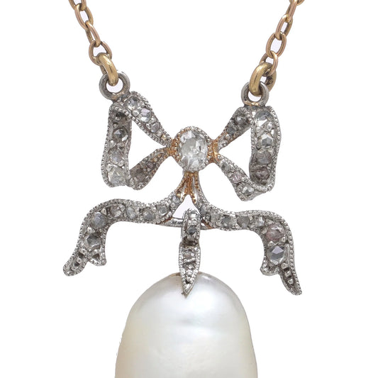 Edwardian 18 Carat Gold South Sea Pearl And Diamond Necklace