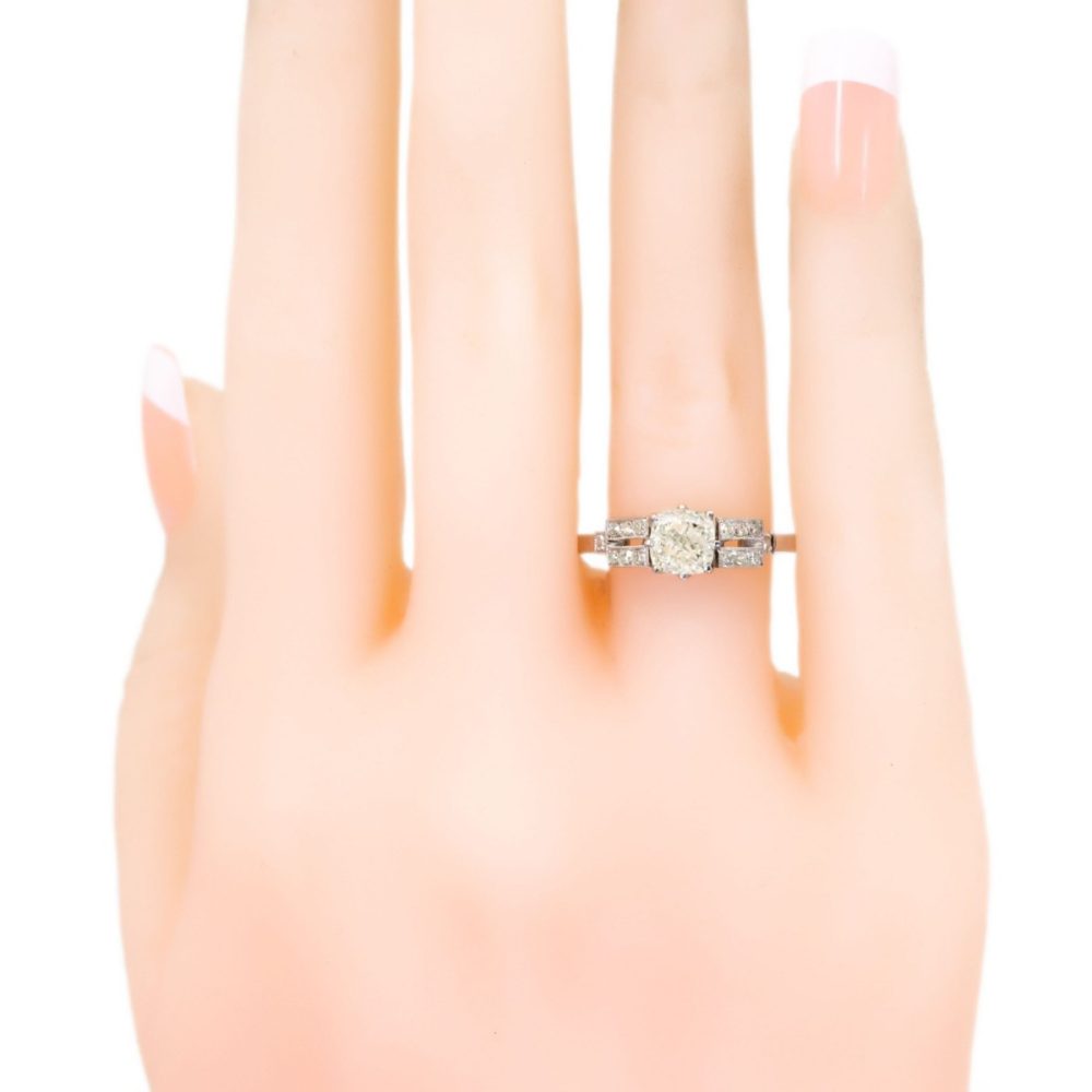 Vintage 1.01ct Cushion Cut Diamond Platinum Ring