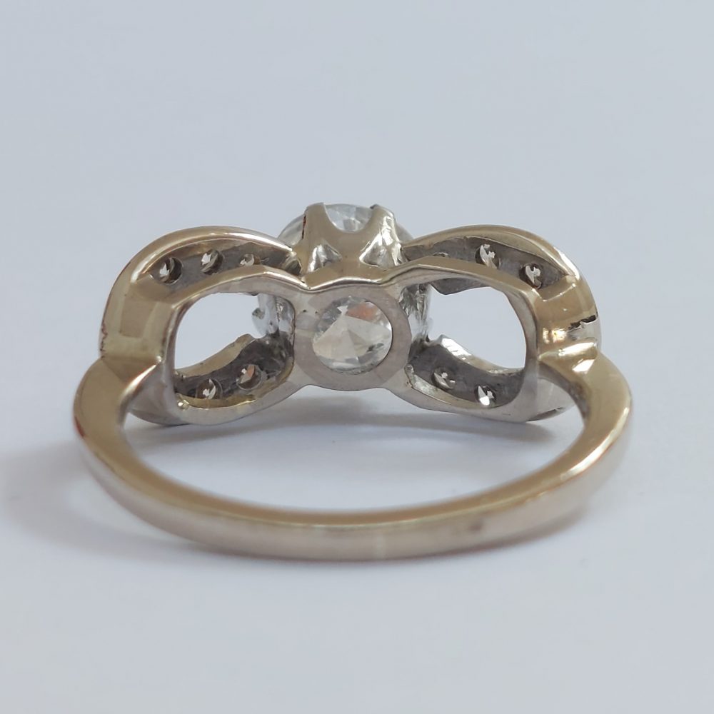 Vintage 1.10ct Diamond Solitaire Bow Ring