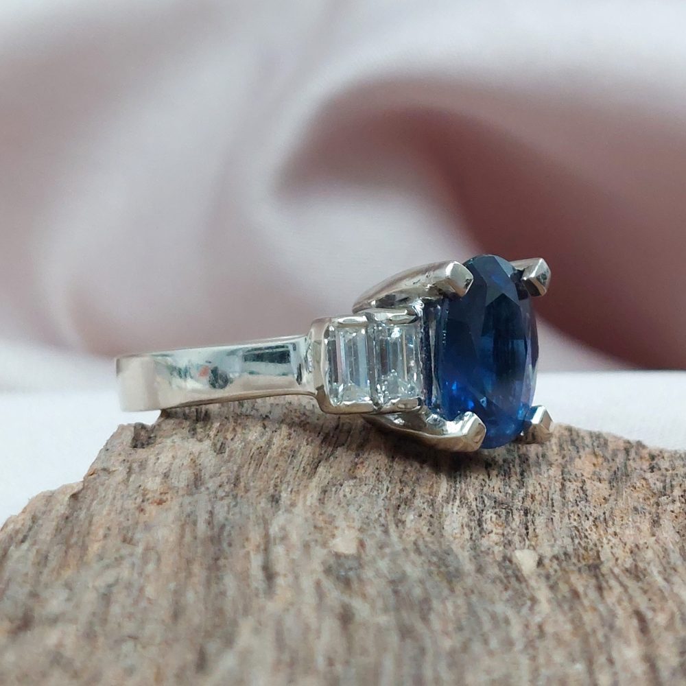 Vintage 4.50ct Sapphire and Baguette Cut Diamond Ring