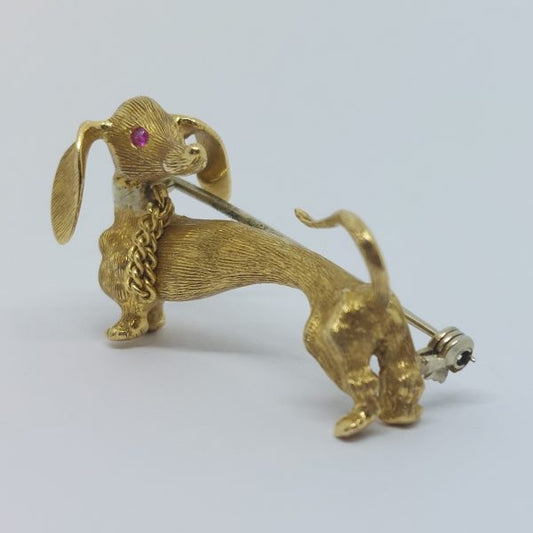 Vintage Dachshund Dog Gold Brooch