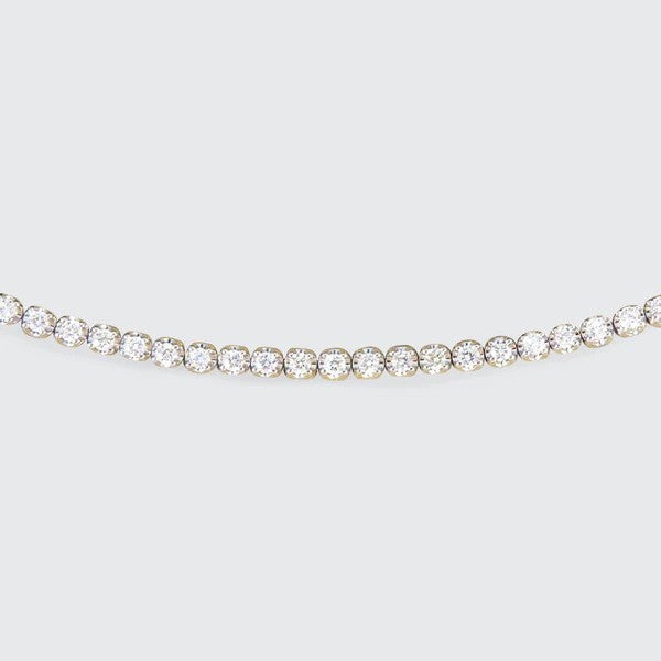 Tennis bracelet in white gold set with diamonds.