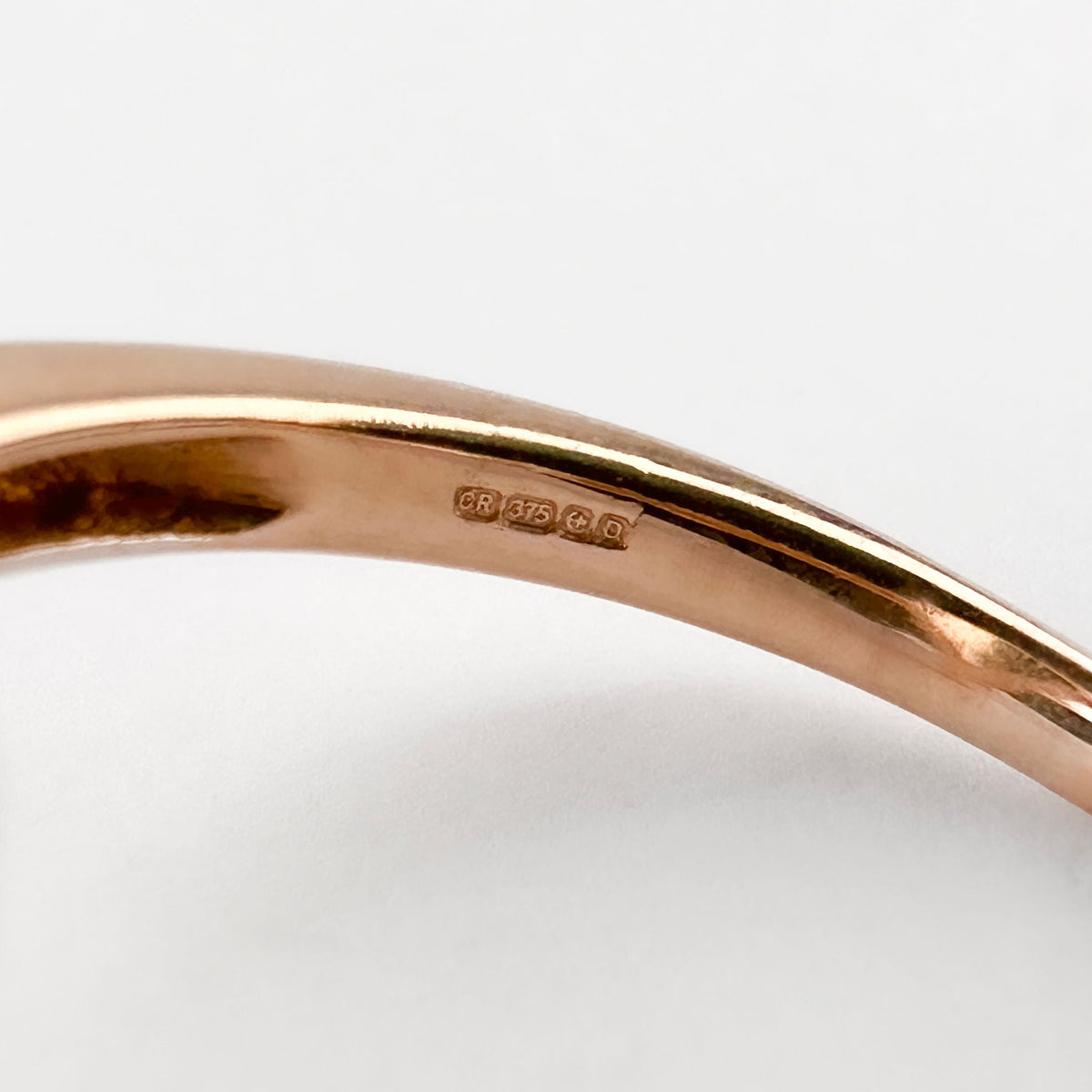 Contemporary Pear Shape Morganite Solitaire Engagement Ring in Rose Gold