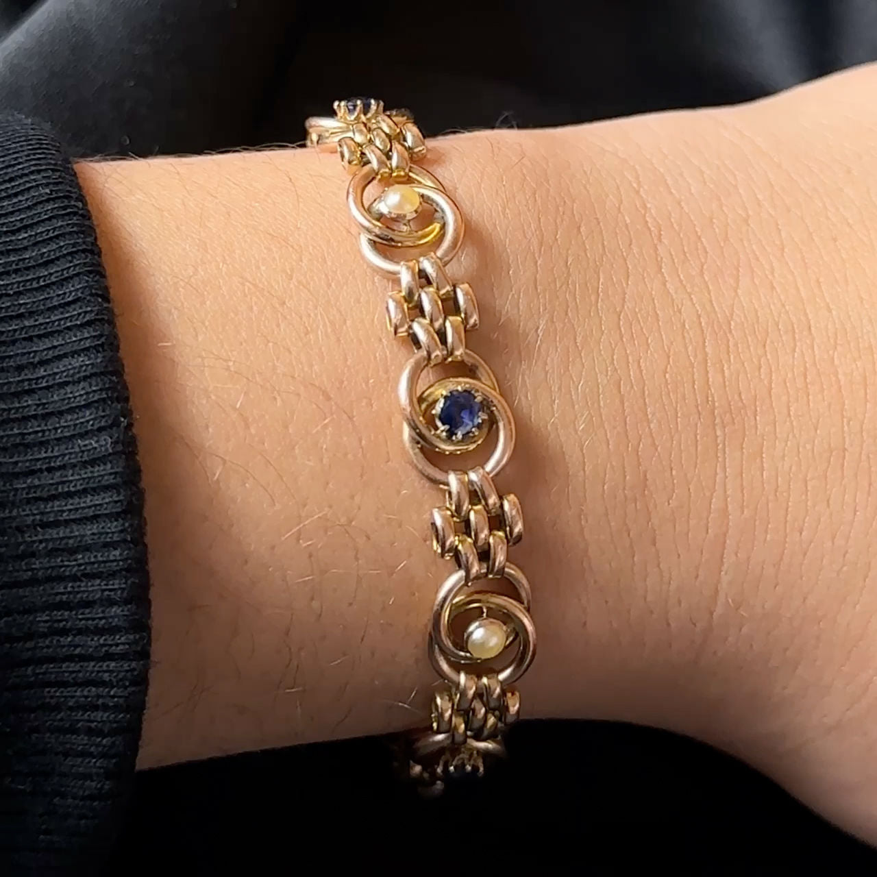 15ct Sapphire and Pearl Bracelet