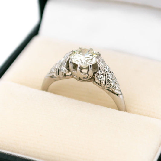 Antique Vintage Art Deco 0.94ct Diamond Solitaire Engagement Ring in Platinum