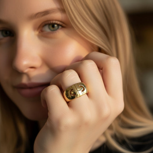 Vintage Bvlgari Parentesi 18ct Yellow Gold Ring