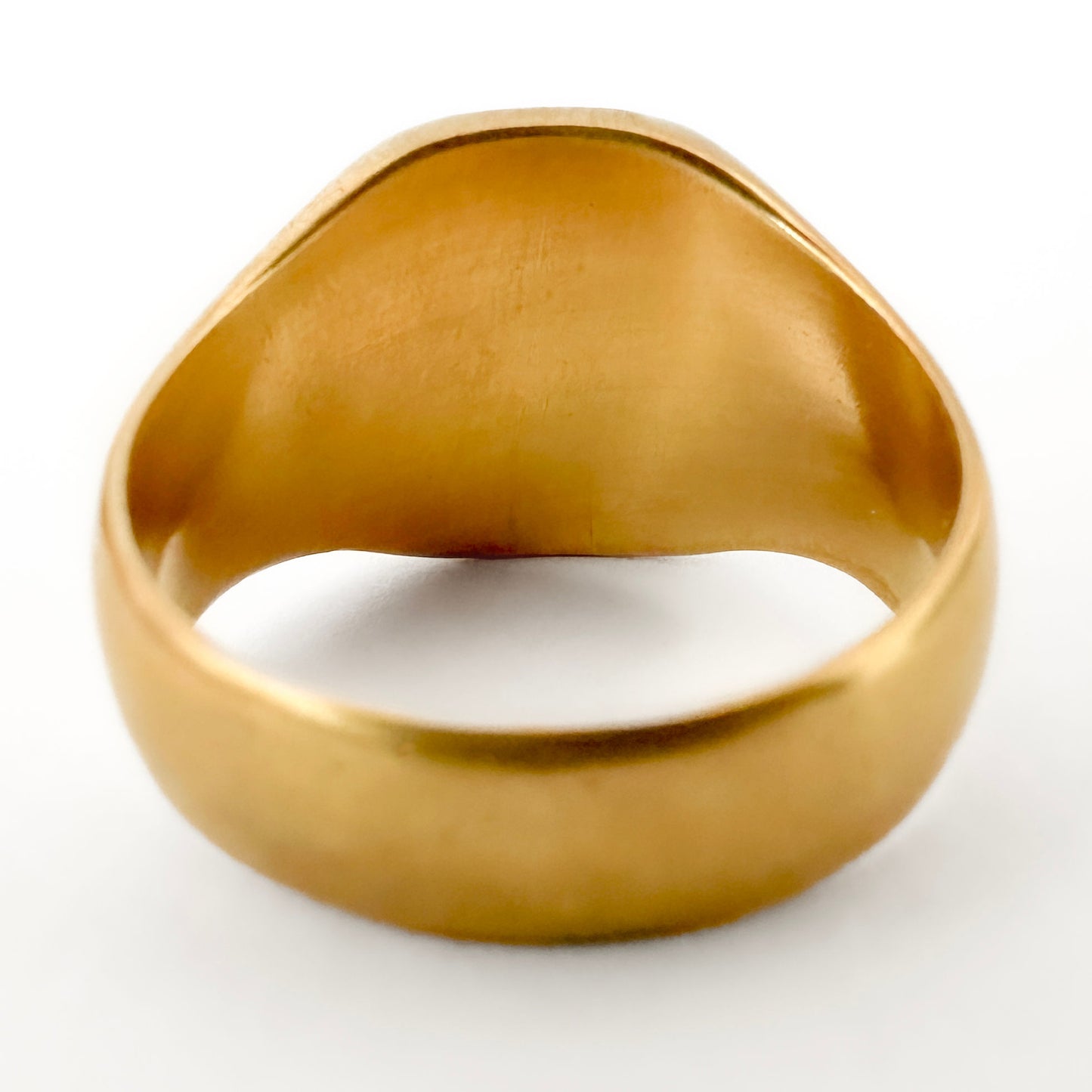 Victorian Signet Ring With Crest & 'CONFIDO' Moto